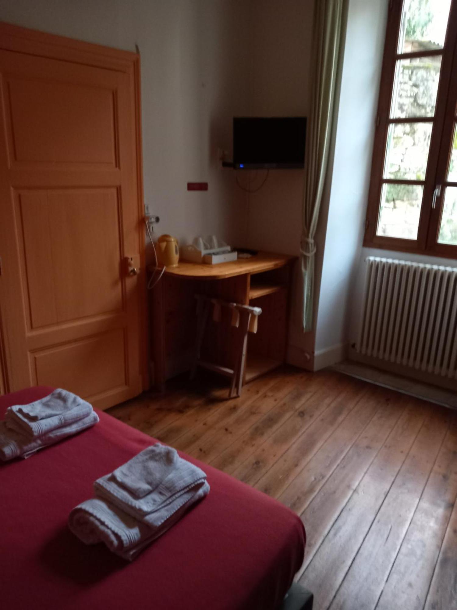 Chambre D'Hotes La Tour De Brazalem Nérac Kültér fotó