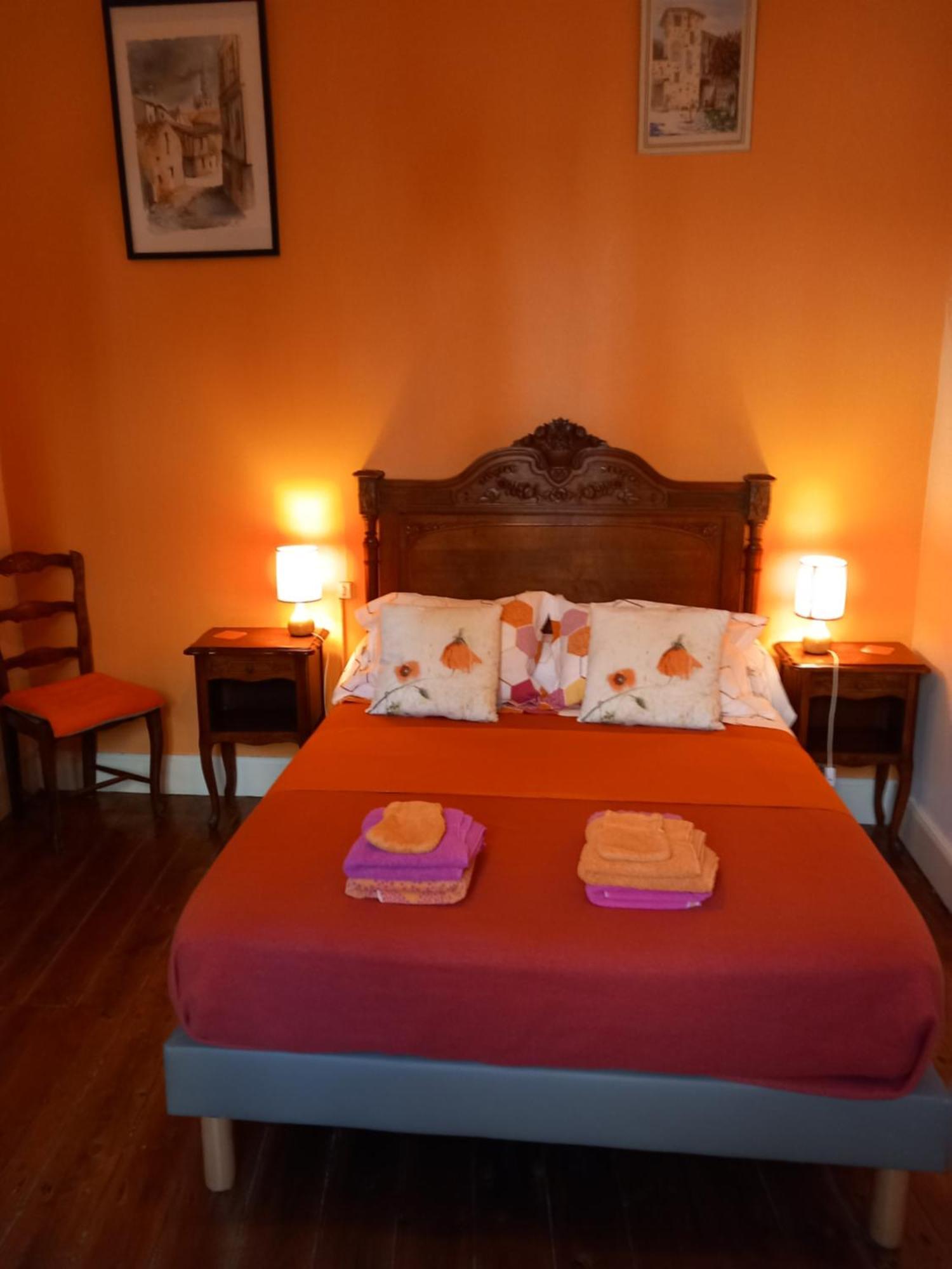 Chambre D'Hotes La Tour De Brazalem Nérac Kültér fotó