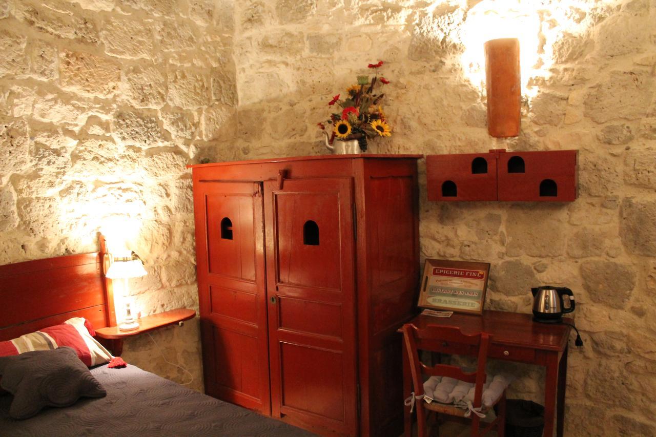 Chambre D'Hotes La Tour De Brazalem Nérac Kültér fotó
